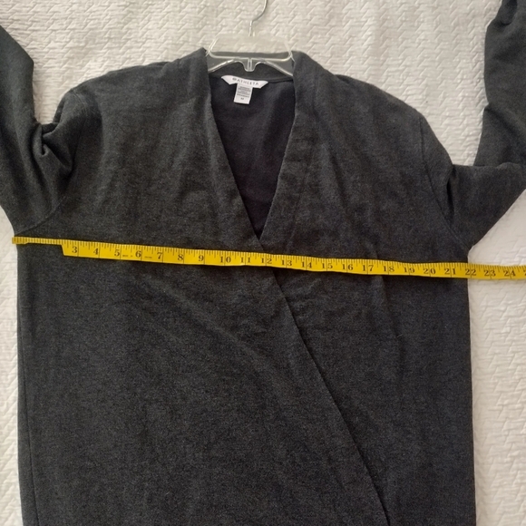 ATHLETA Purana V-Neck Wrap Sweatshirt Heathered Grey Sz M - Picture 8 of 9